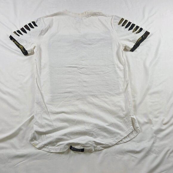 Men’s Switch Camo Layered Slashed T-Shirt Size Large Streetwear - Picture 2 of 3